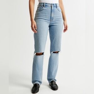 Abercrombie Ultra High Rise-Straight Leg